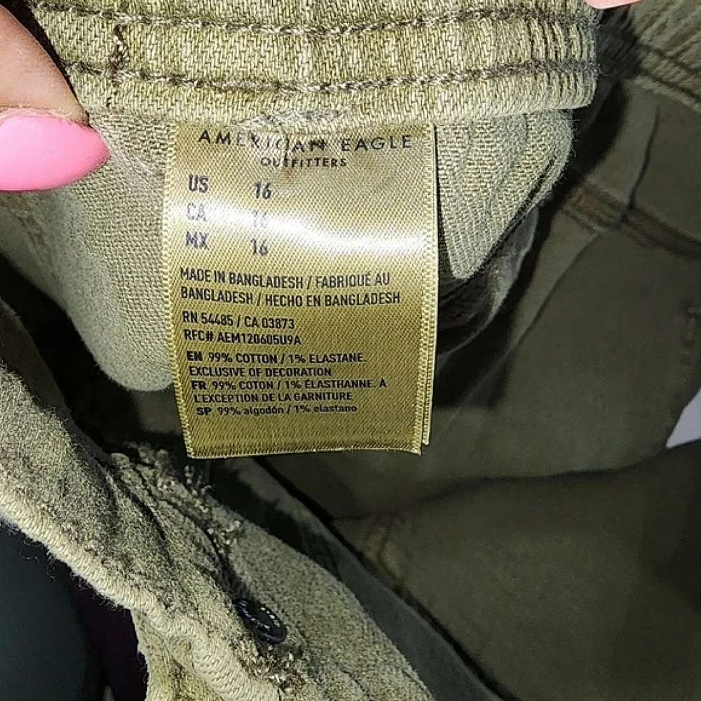 NWT American Eagle Outfitters's AE Low-Rise Denim Tomgirl Short Size 16 - Picture 7 of 14